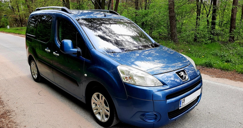 Peugeot Partner cena 23800 przebieg: 230000, rok produkcji 2008 z Łomianki małe 154